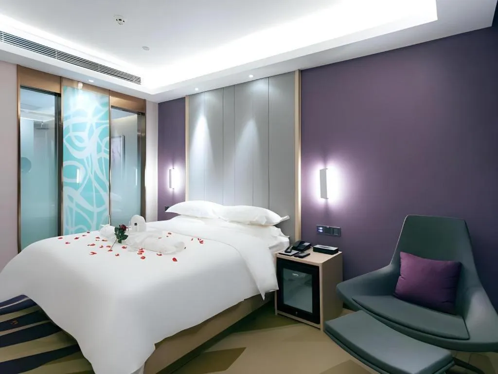 Bed in GreenTree Eastern Hotel Kashgar Oid City Xiangfei Park