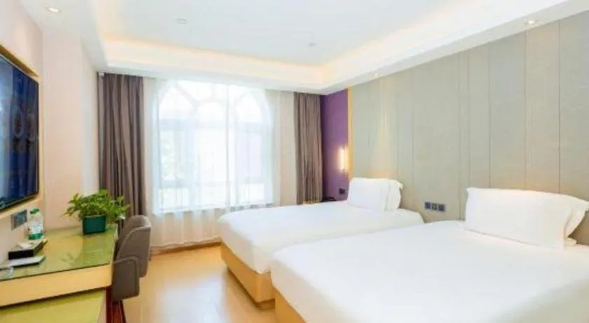 Bed in GreenTree Eastern Hotel Kashgar Oid City Xiangfei Park