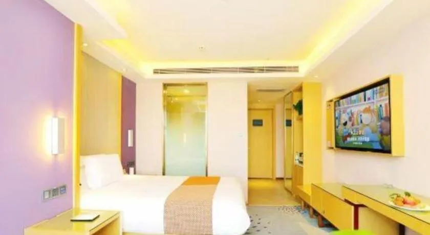 Bed in GreenTree Eastern Hotel Kashgar Oid City Xiangfei Park