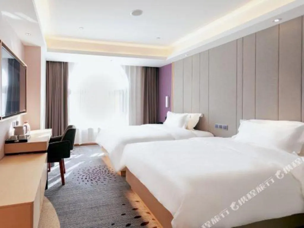 Bed in GreenTree Eastern Hotel Kashgar Oid City Xiangfei Park