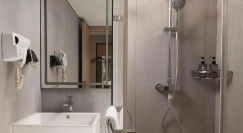 Shell Hotel Beijing Shunyi District Shunyi Metro Station