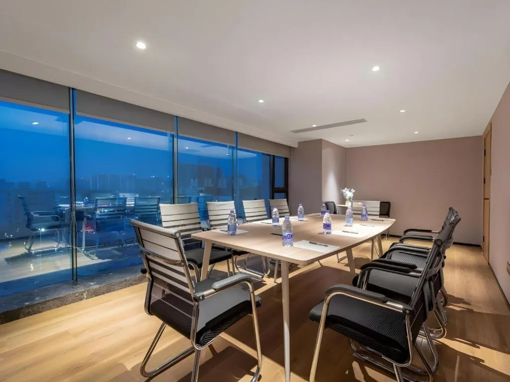 Gya Hotel Zhuhai International Airport New Town