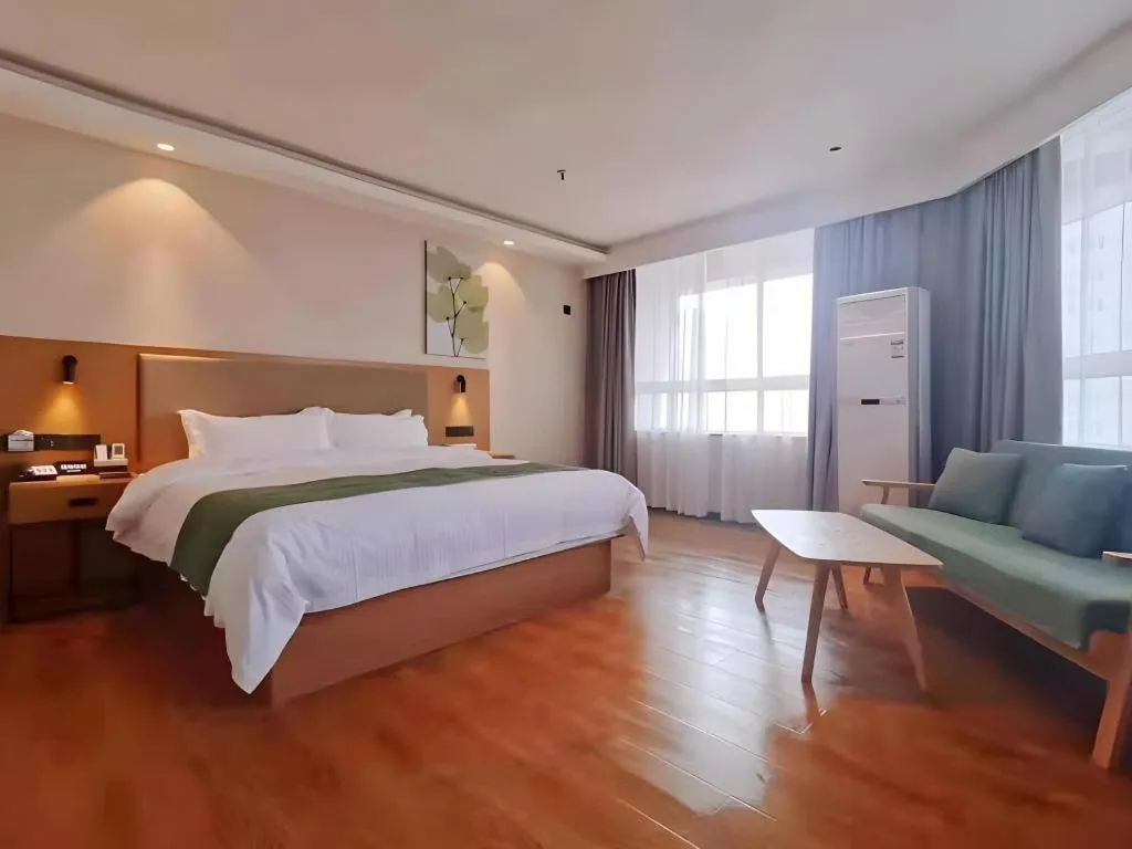 Bed in Green Tree Inn Luoyang Fenghuang Mansion Mudan Square Metro Station