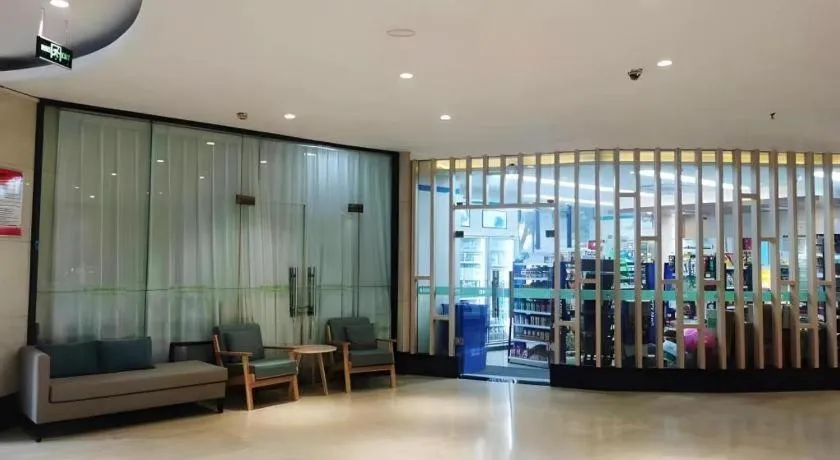 Green Tree Inn Luoyang Fenghuang Mansion Mudan Square Metro Station