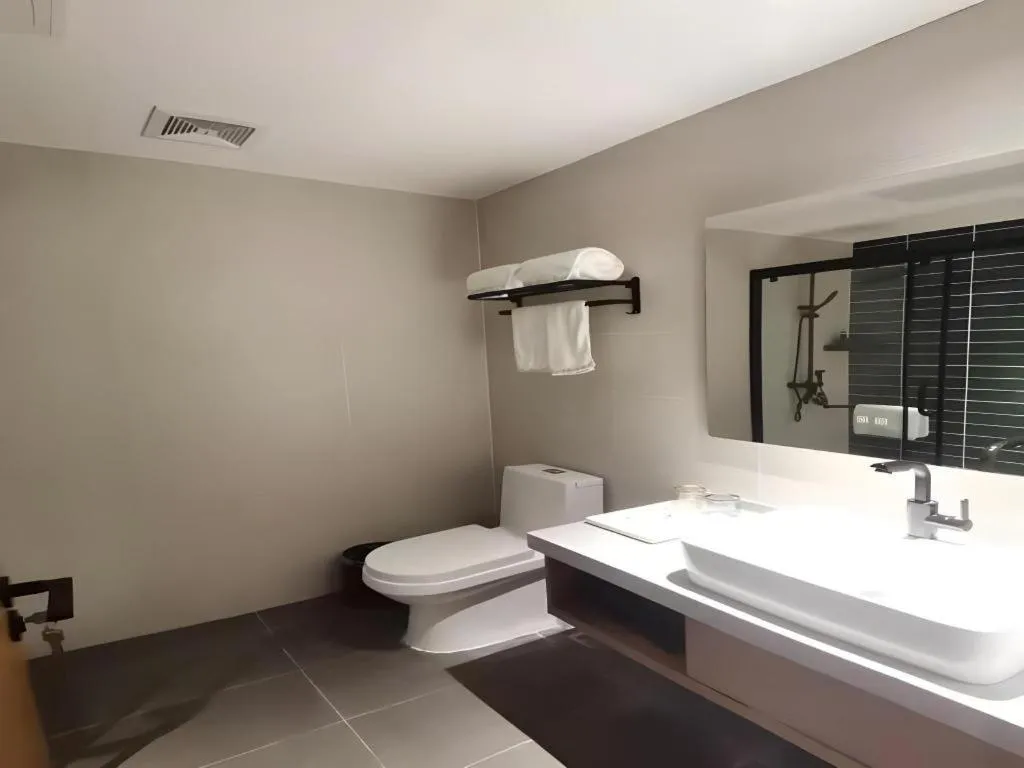 Green Tree Inn Luoyang Fenghuang Mansion Mudan Square Metro Station