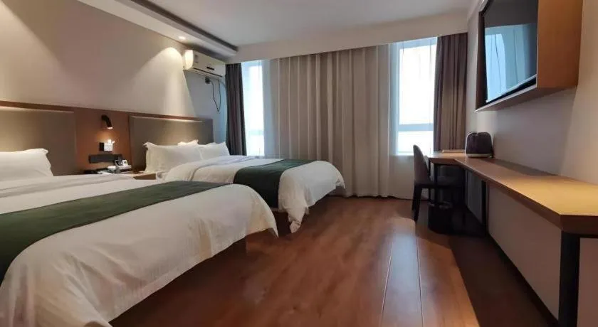 Bed in Green Tree Inn Luoyang Fenghuang Mansion Mudan Square Metro Station