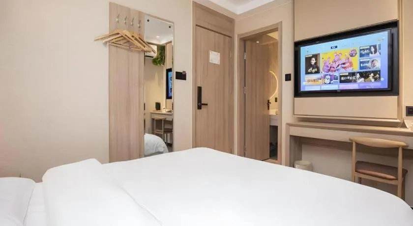 Bed in Green Tree Inn Nanjing Xinjiekou Wangfu Avenue