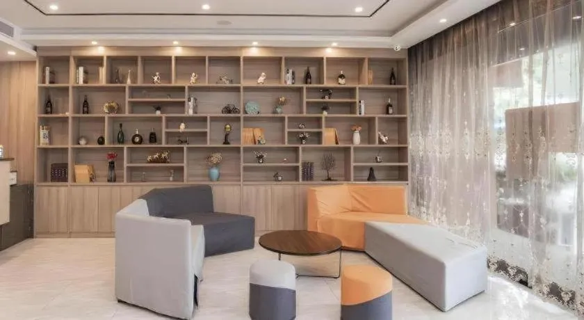 Green Tree Inn Nanjing Xinjiekou Wangfu Avenue