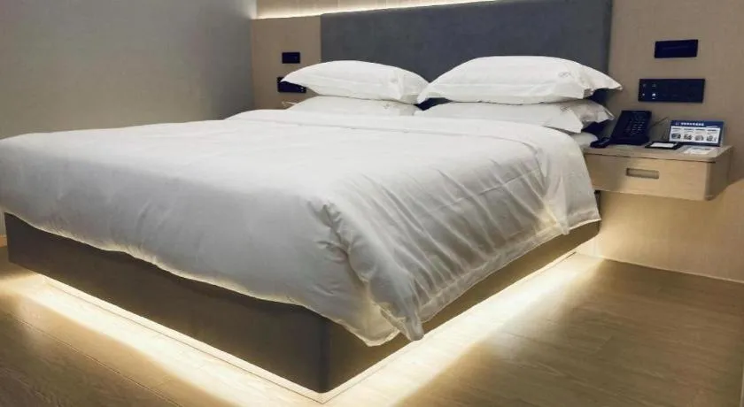Bed in Deep Sleep Hotel Nanjing Confucius Temple Metro Station