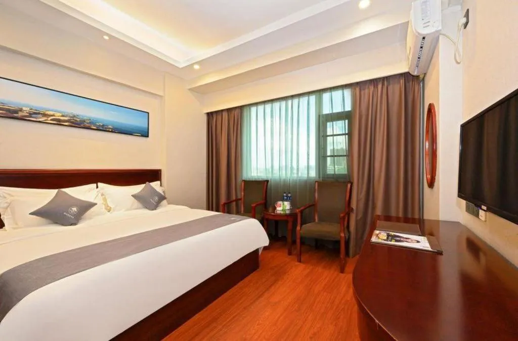 Bed in Green Tree Inn Zhuhai International Airport Huafa Shangdu