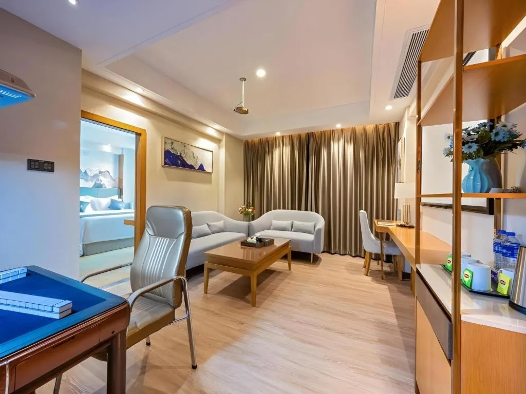 Bed in Green Tree Inn Zhuhai International Airport Huafa Shangdu