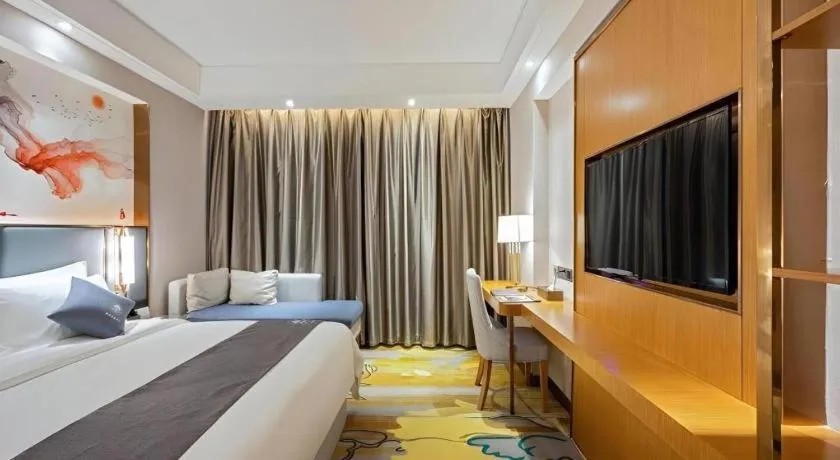 Bed in Green Tree Inn Zhuhai International Airport Huafa Shangdu