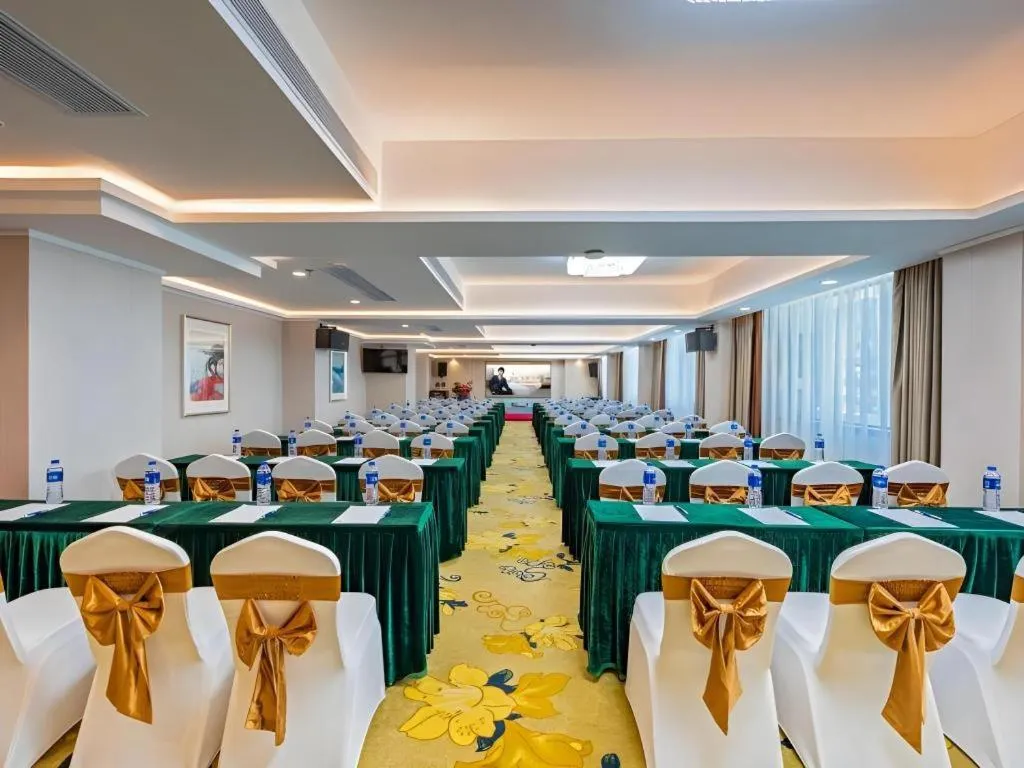 Green Tree Inn Zhuhai International Airport Huafa Shangdu