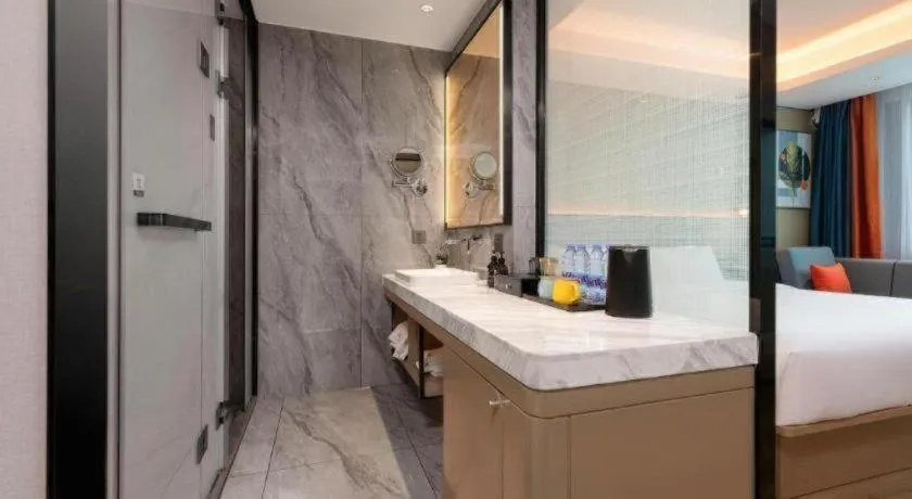 Bed in Green Tree Inn Zhuhai International Airport Huafa Shangdu