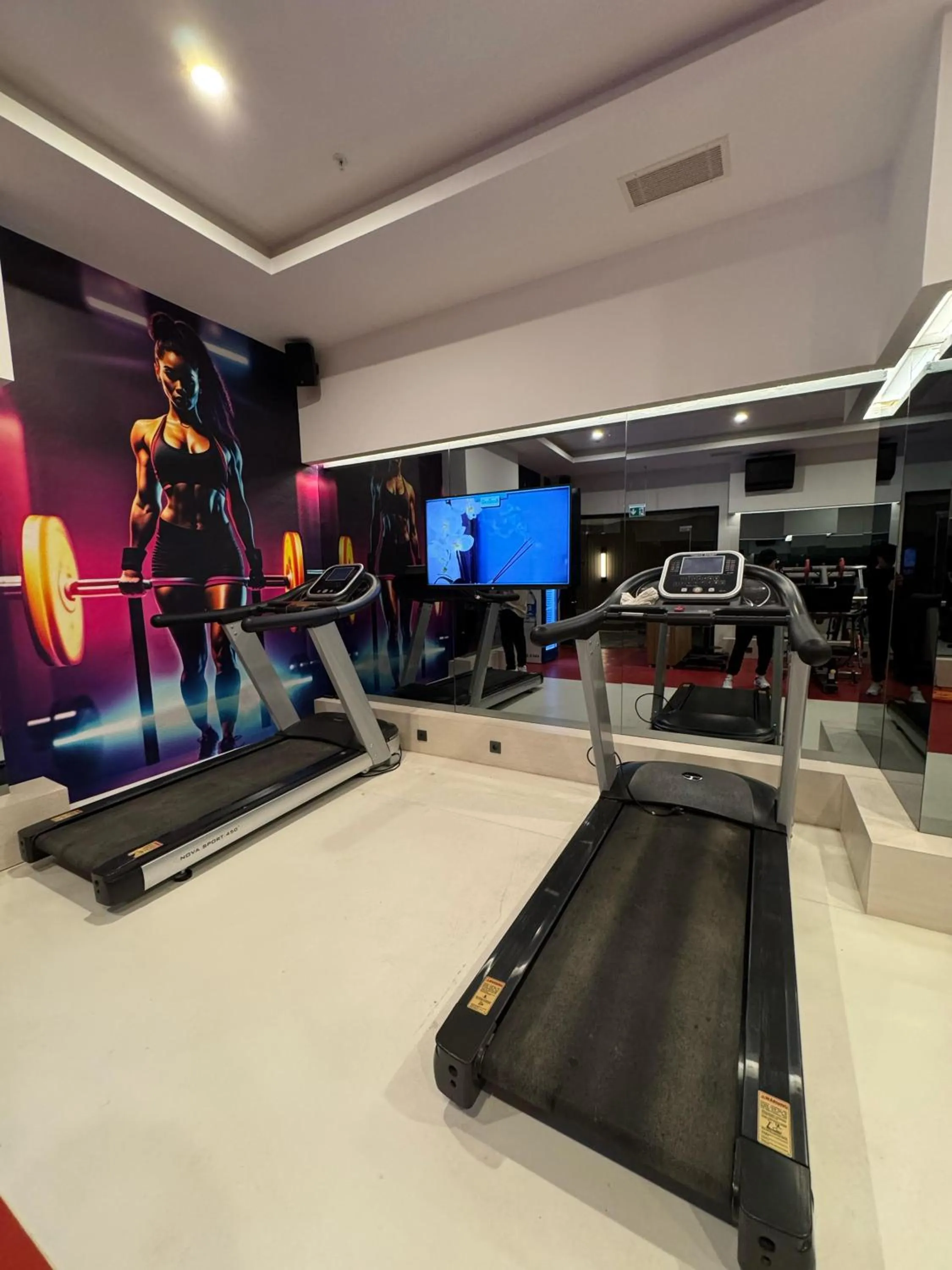 Fitness centre/facilities in Granada Luxury Red Adult Only