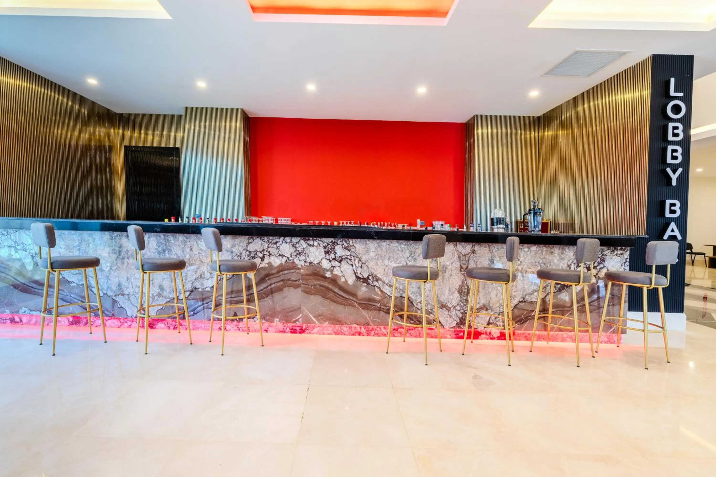 Lounge or bar in Granada Luxury Red Adult Only