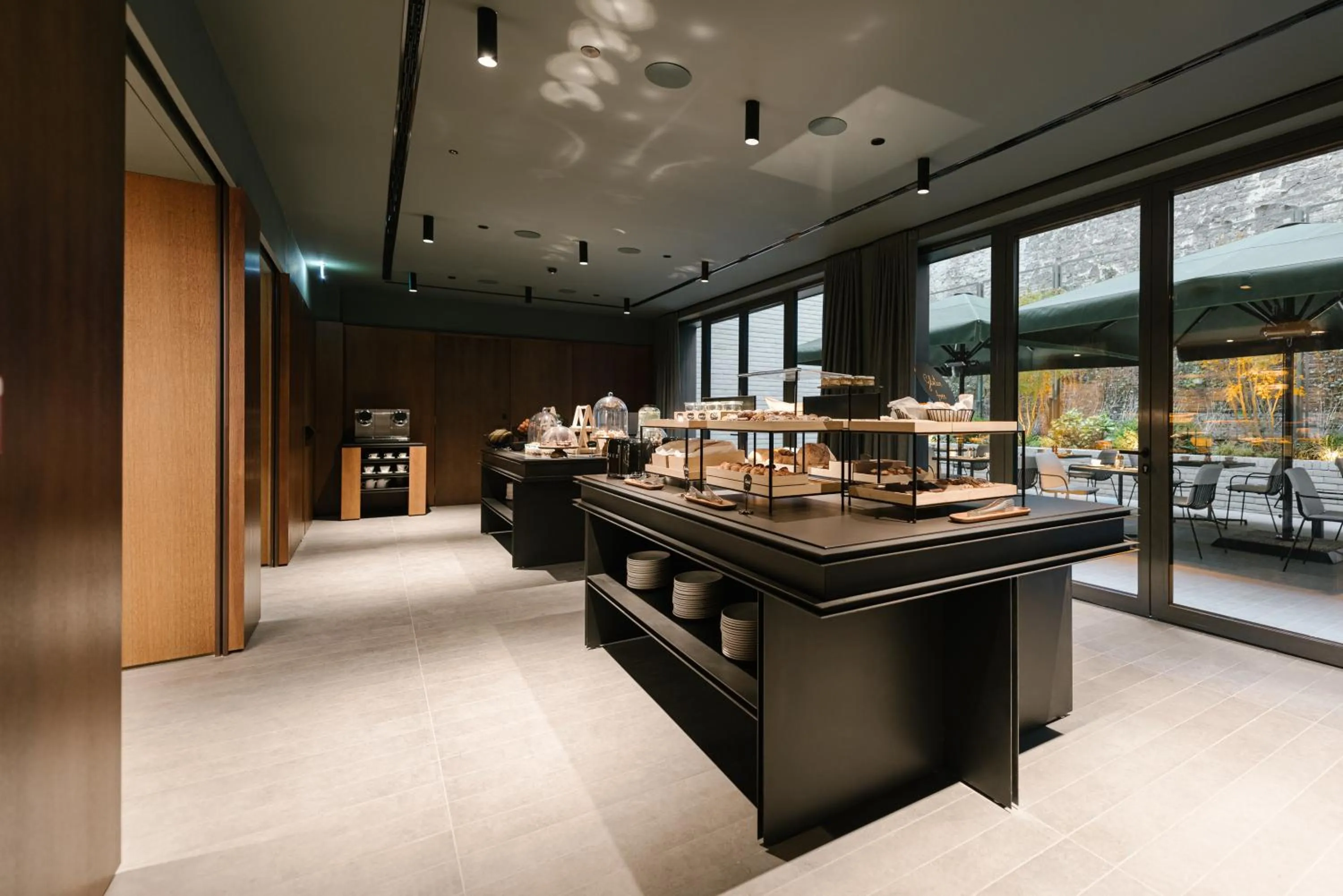 Lounge or bar in BoHo Hotel Budapest - Small Luxury Hotels