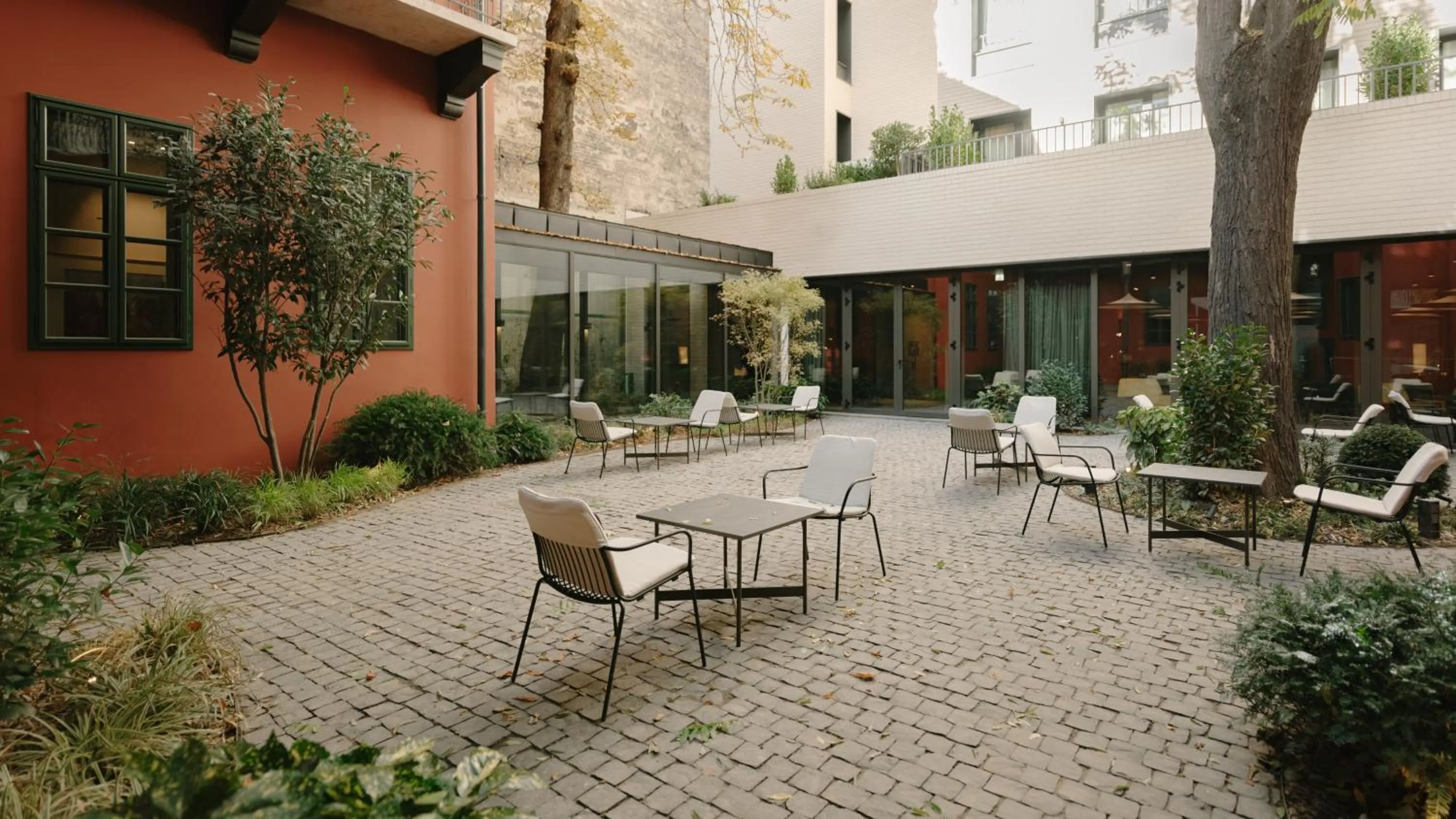 Patio in BoHo Hotel Budapest - Small Luxury Hotels