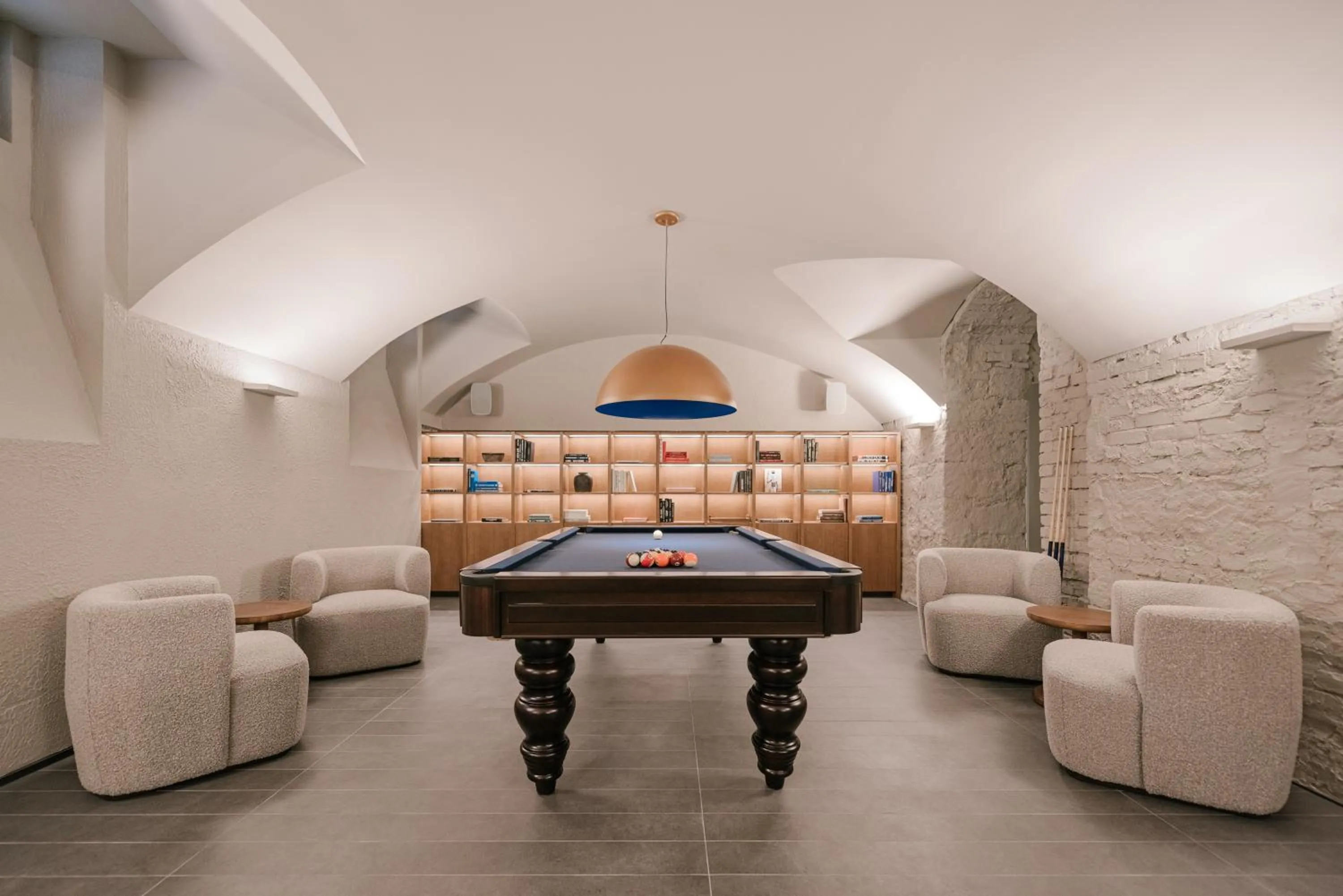 Billiard in BoHo Hotel Budapest - Small Luxury Hotels