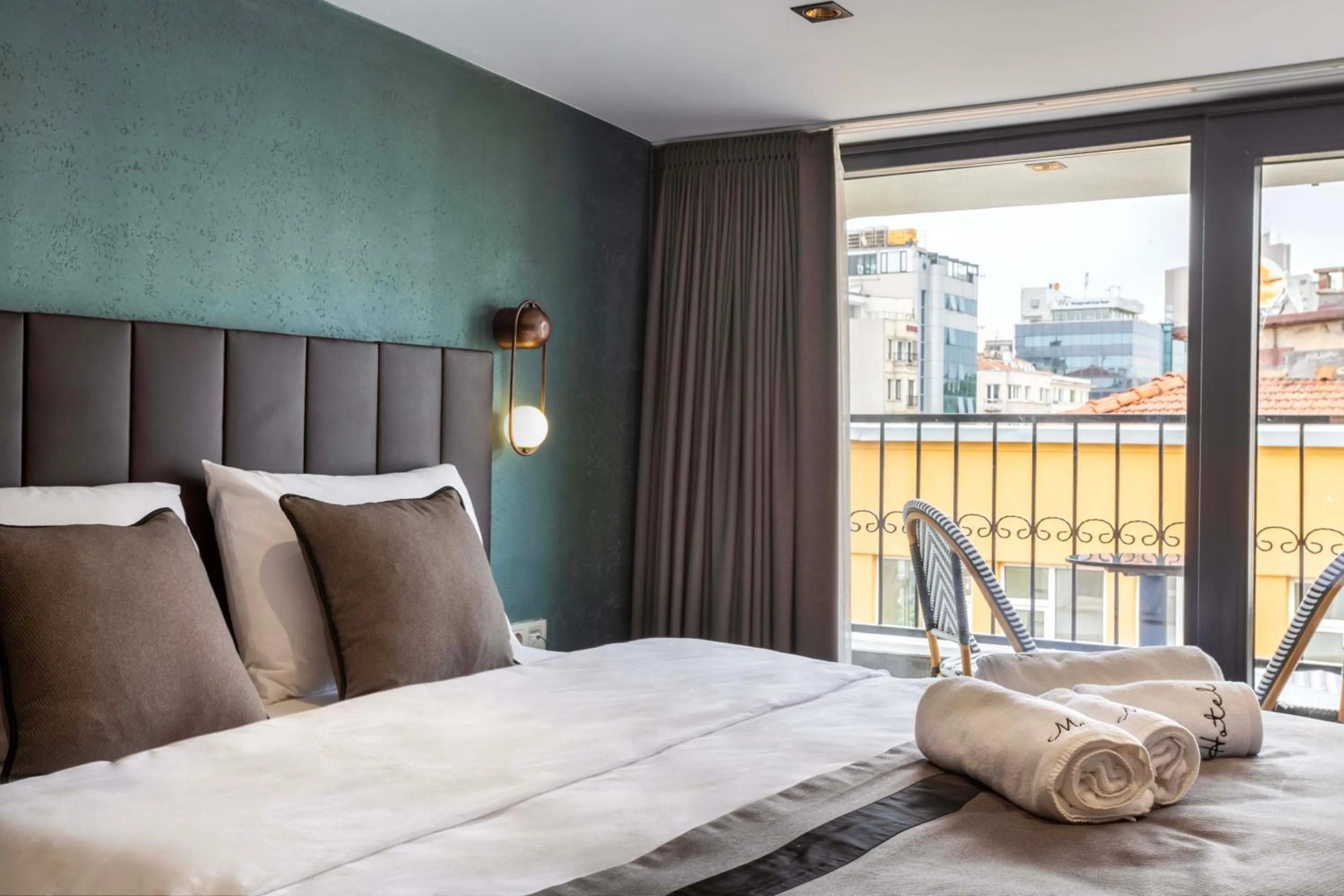 Photo of the whole room, Bed in Marlon Hotel