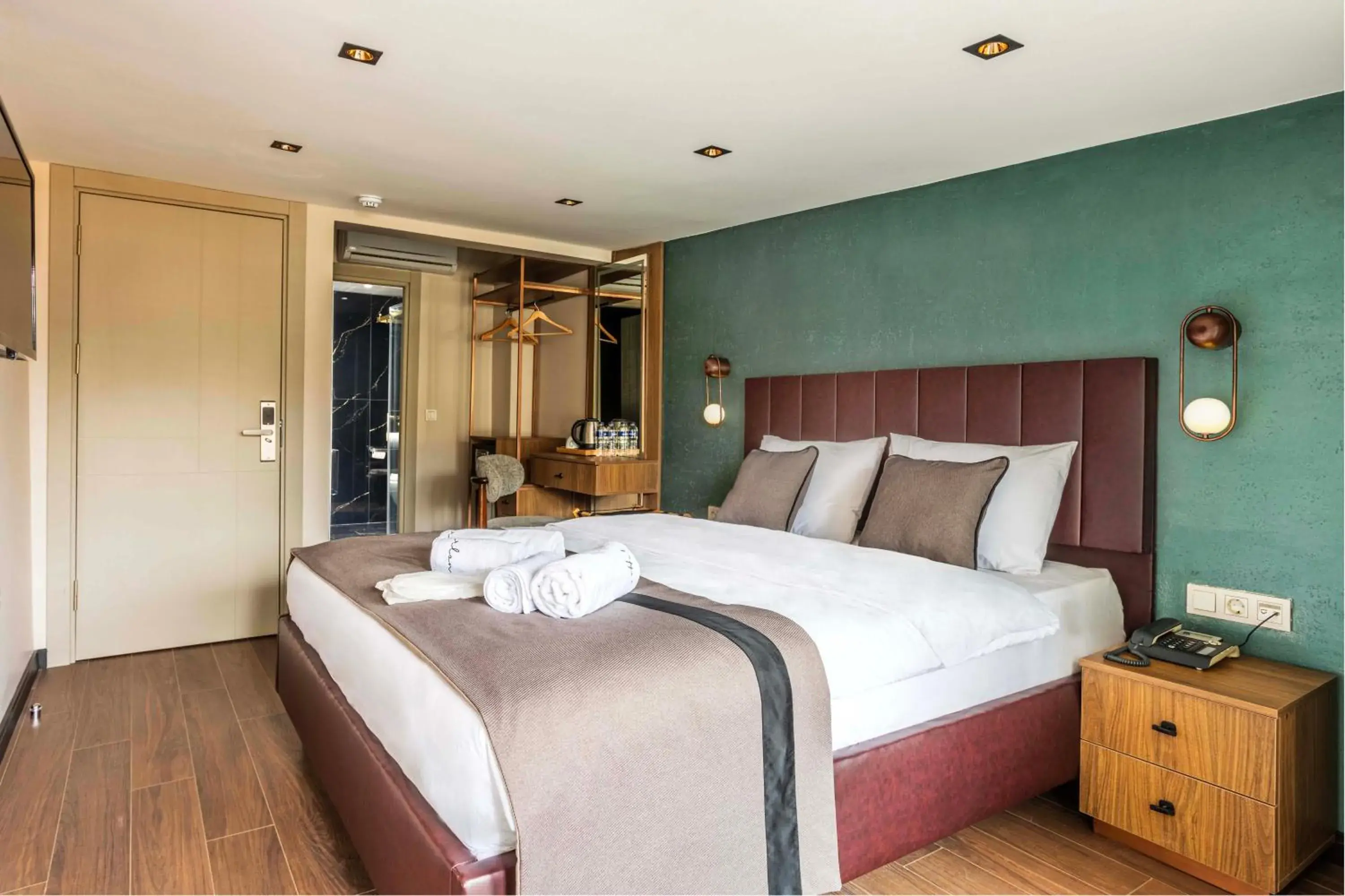 Economy Double Room in Marlon Hotel Economy Double Room in Marlon Hotel