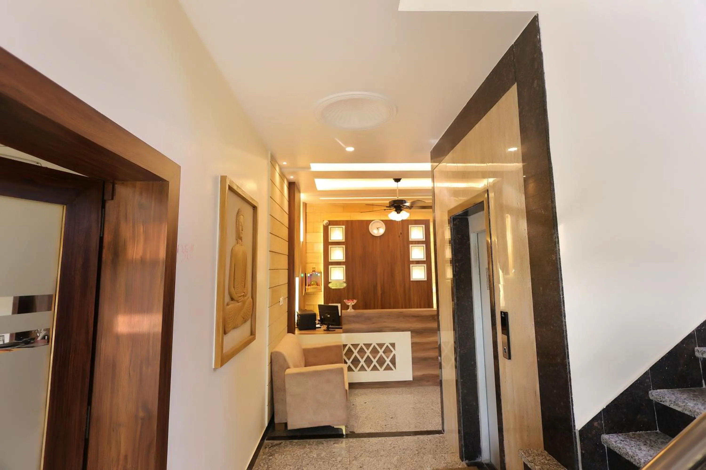 Seating area in Manas Resort by Rudrakshi