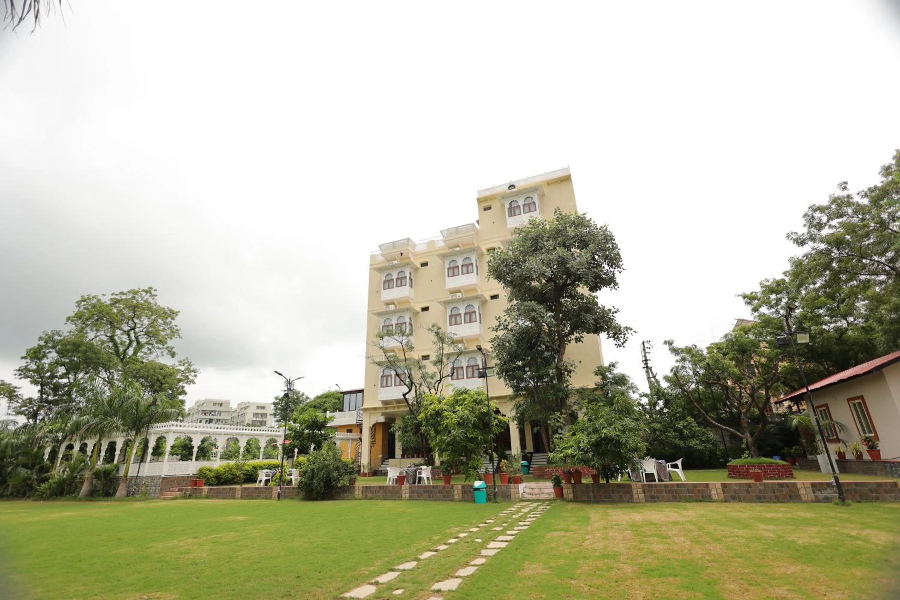 Property building in Manas Resort by Rudrakshi