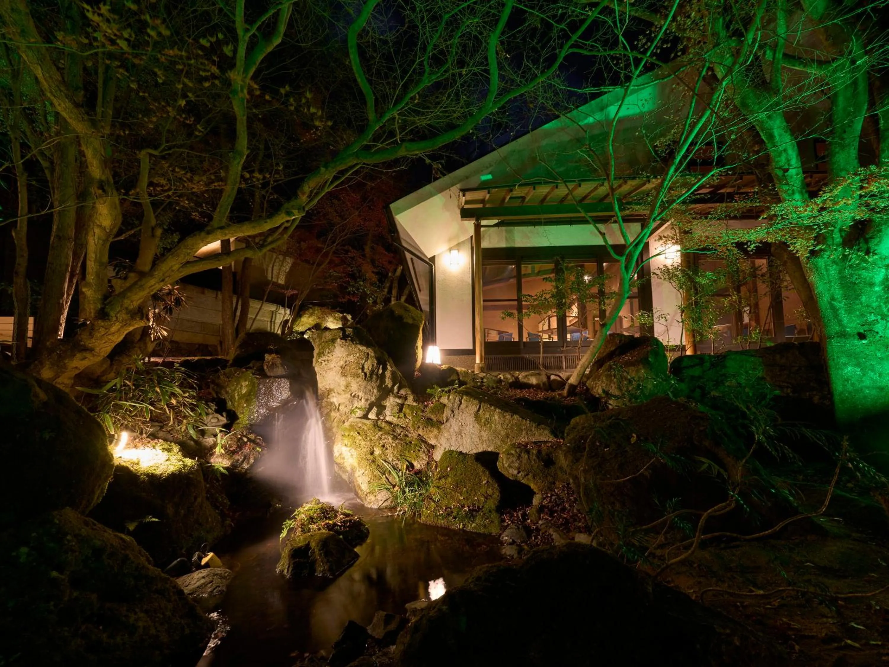 Garden in Yufuin Rakuyu