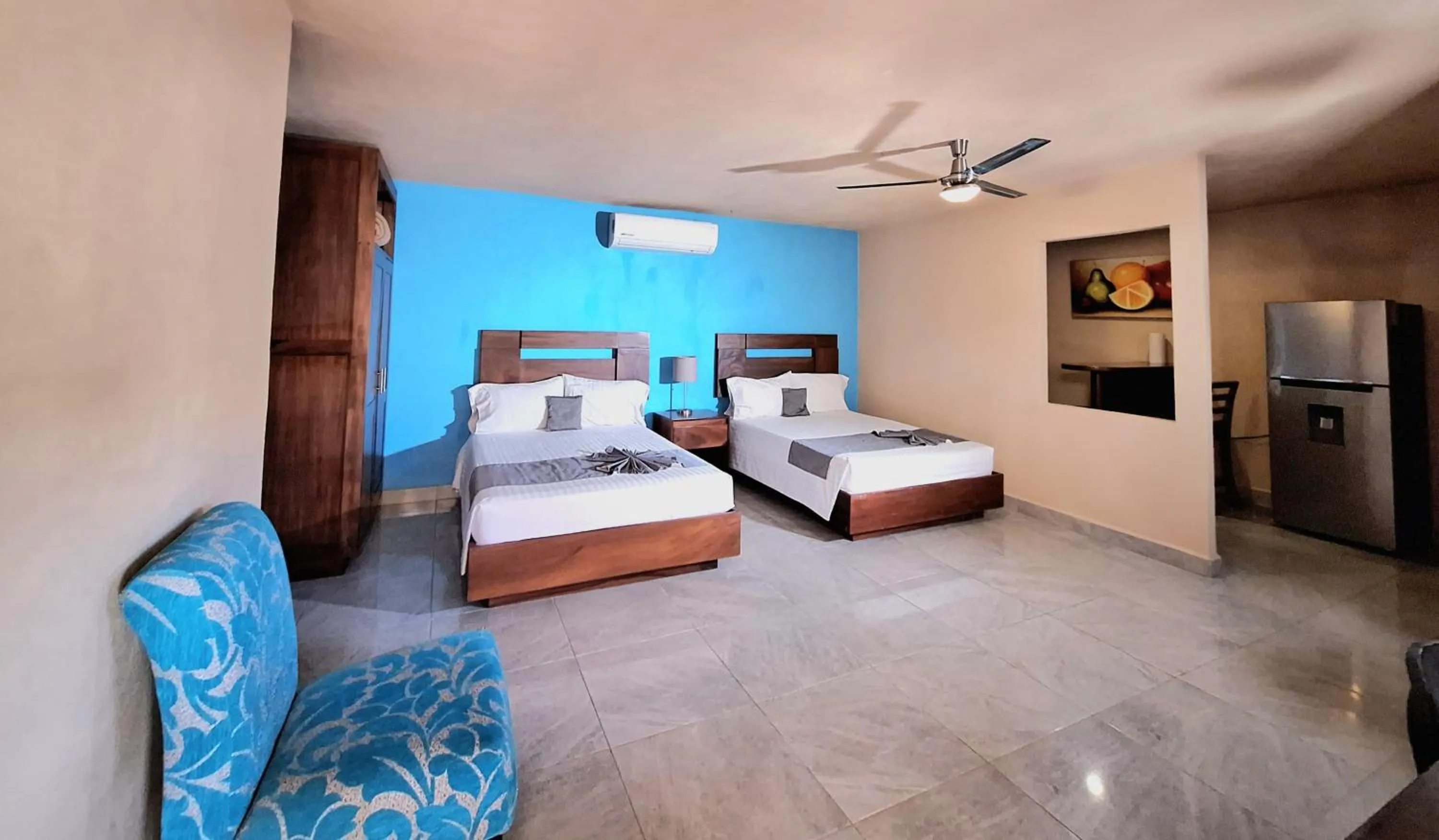 Bed in Pacific Inn hotel