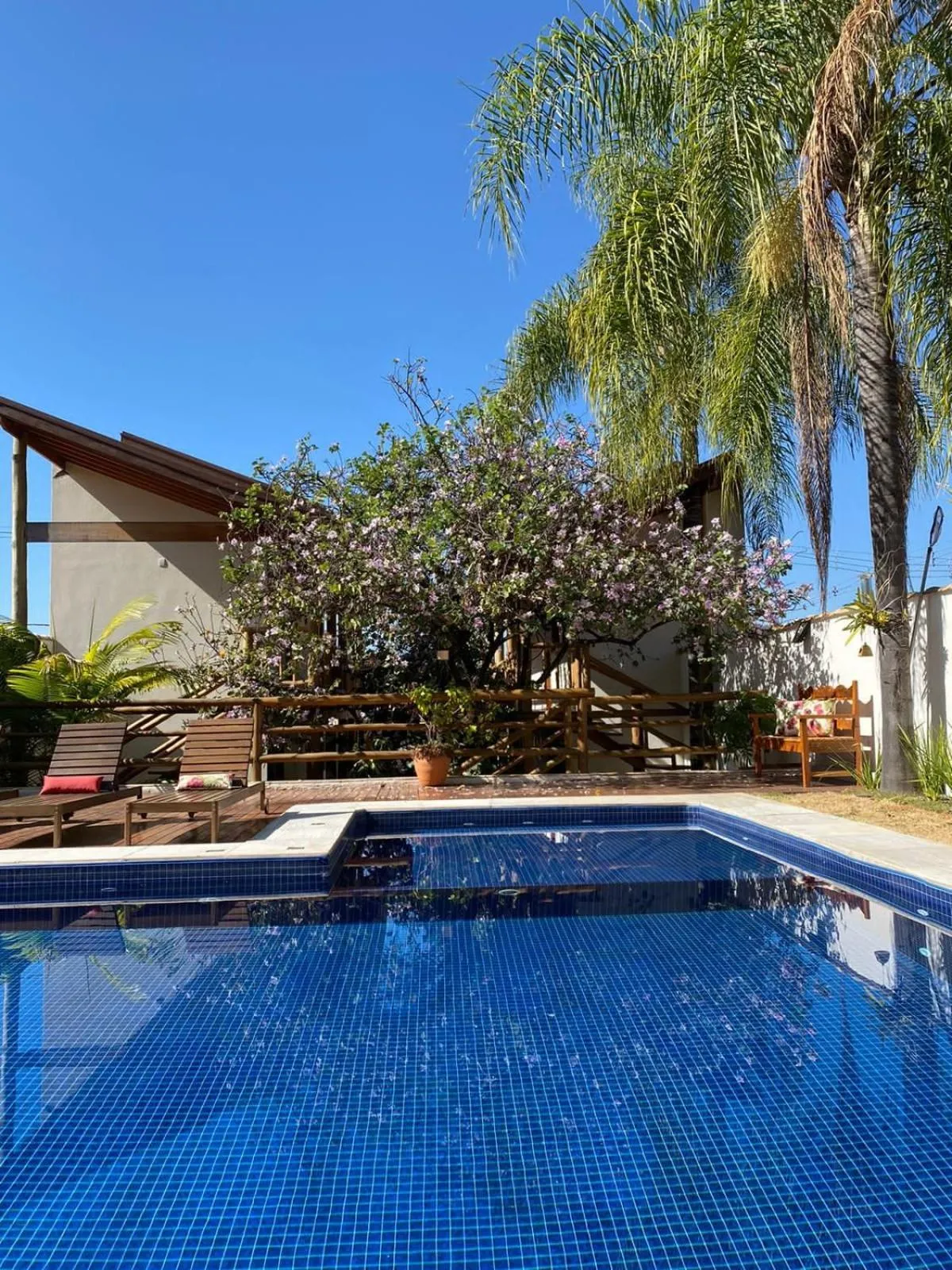 Swimming pool in Pousada Caraíba