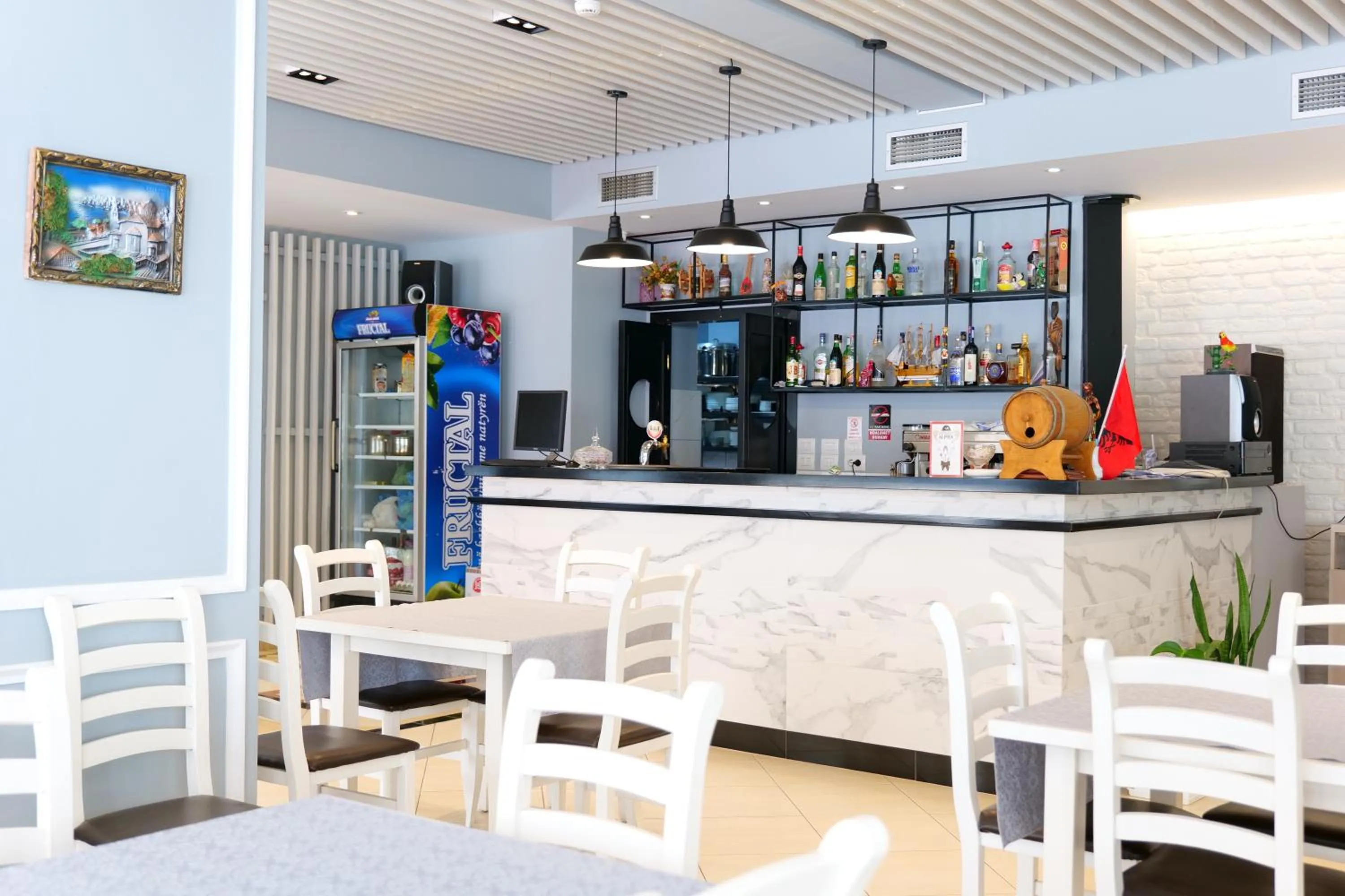 Lounge or bar in Hotel Alpha