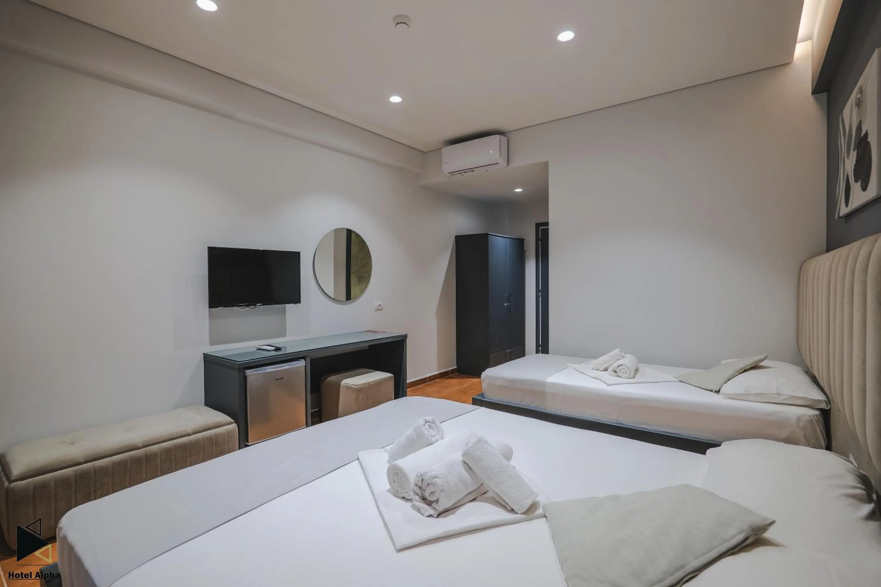 View (from property/room), Bed in Hotel Alpha