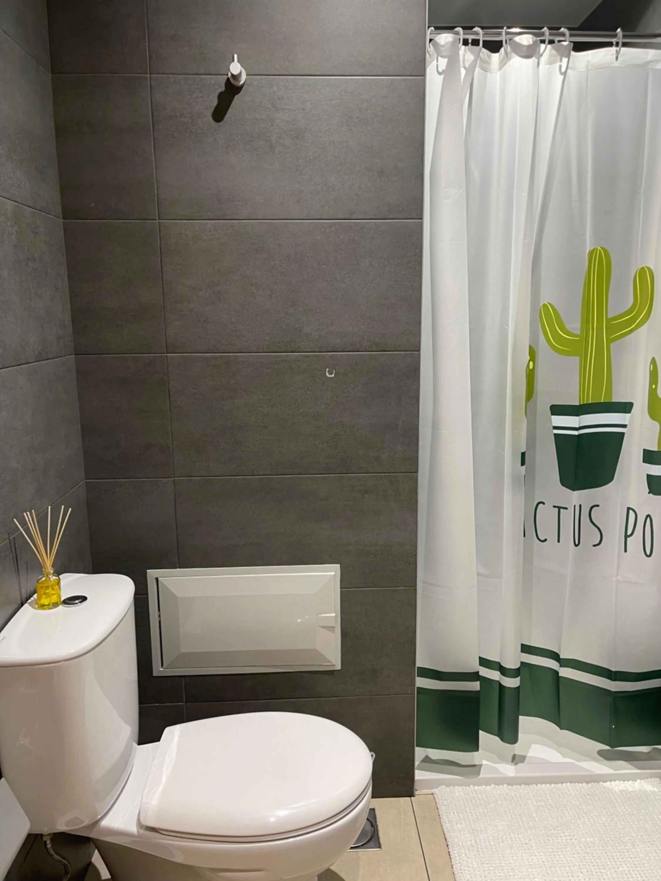 Bathroom in Esmeralda Holidays Apartments