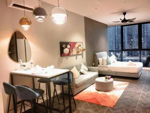 Scarletz Suites Klcc by Signature Apartment
