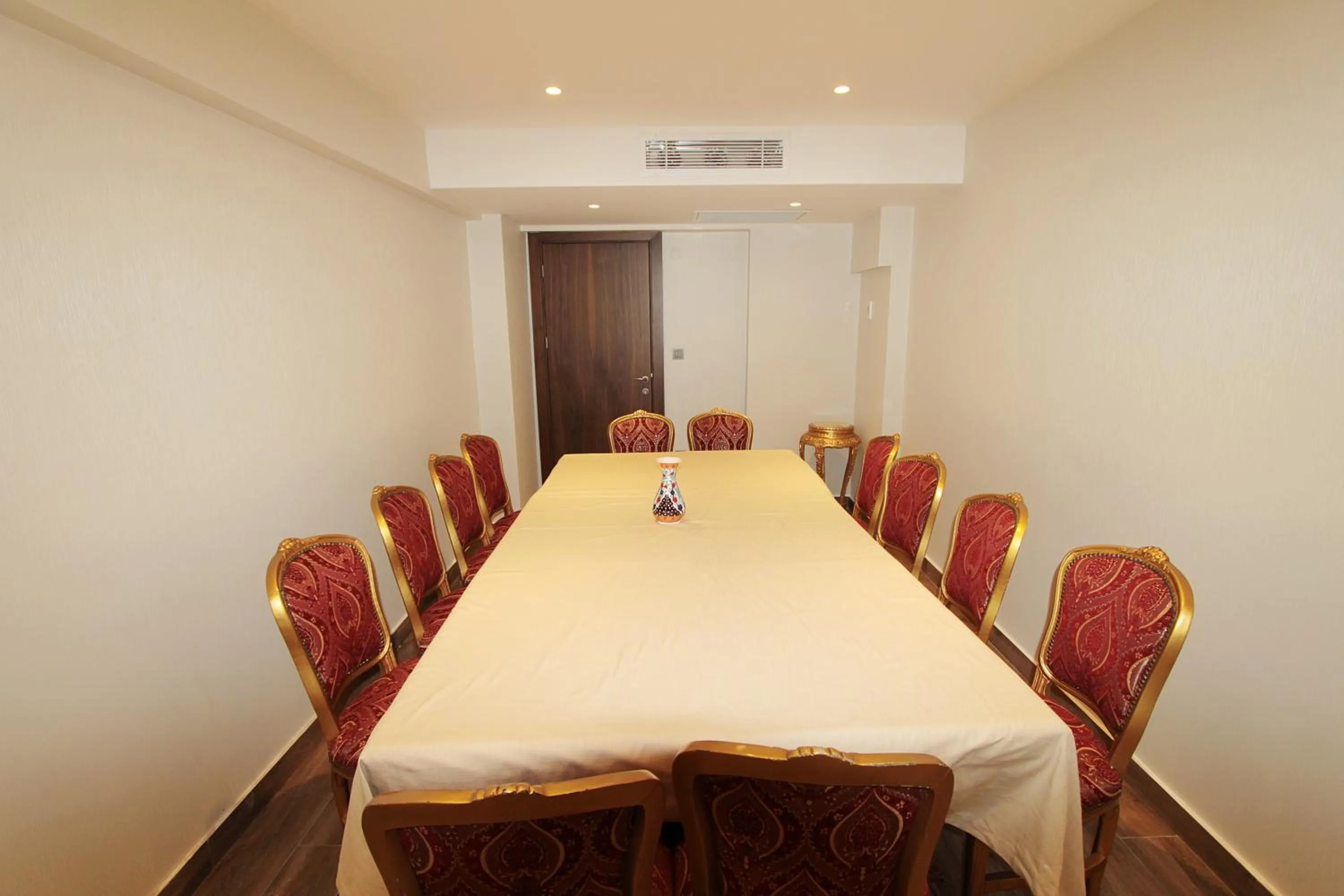 Living room in Pisa Hotel