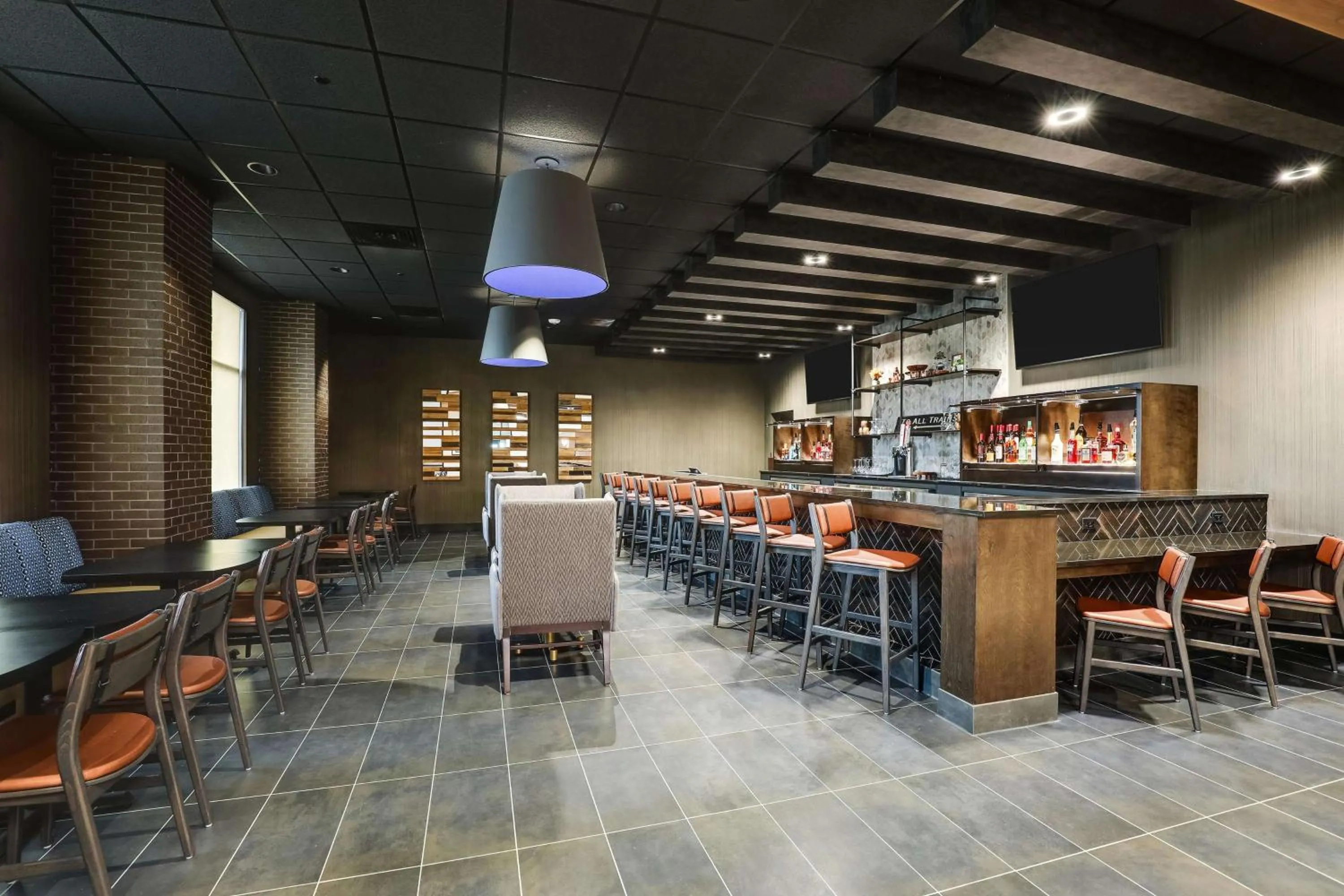 Restaurant/places to eat in Drury Plaza Hotel Chattanooga Hamilton Place