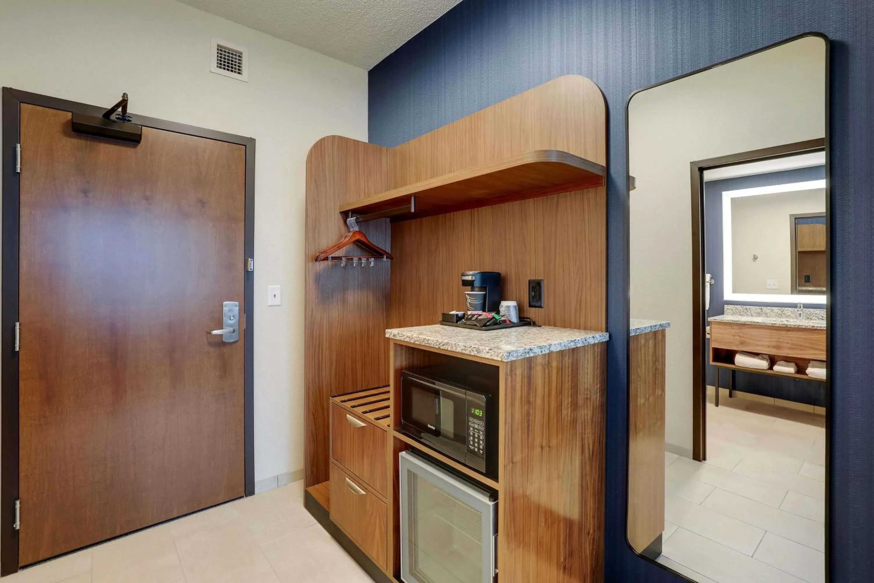 Bedroom in Drury Plaza Hotel Chattanooga Hamilton Place