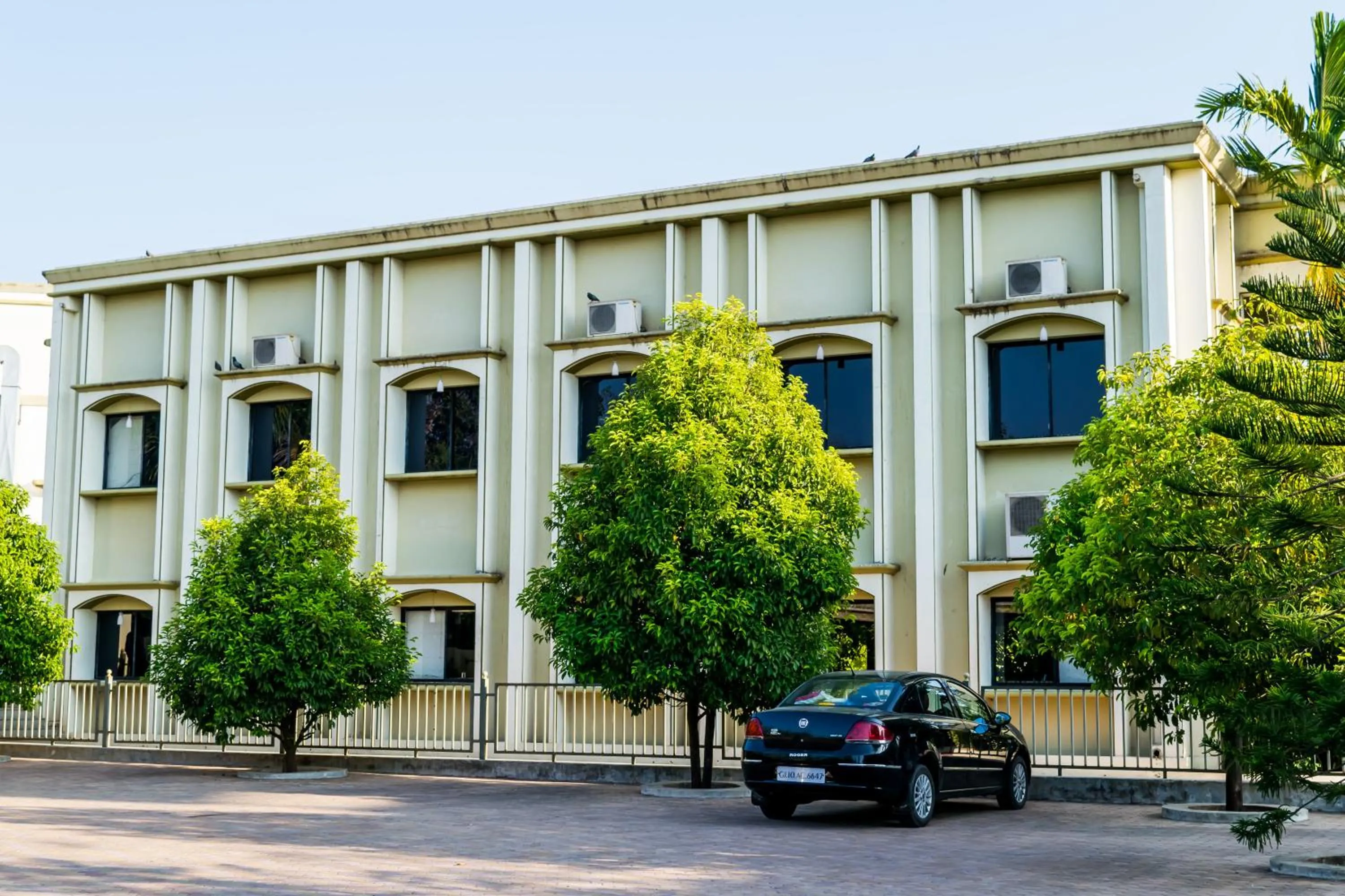 Facade/entrance in Amidhara Resort
