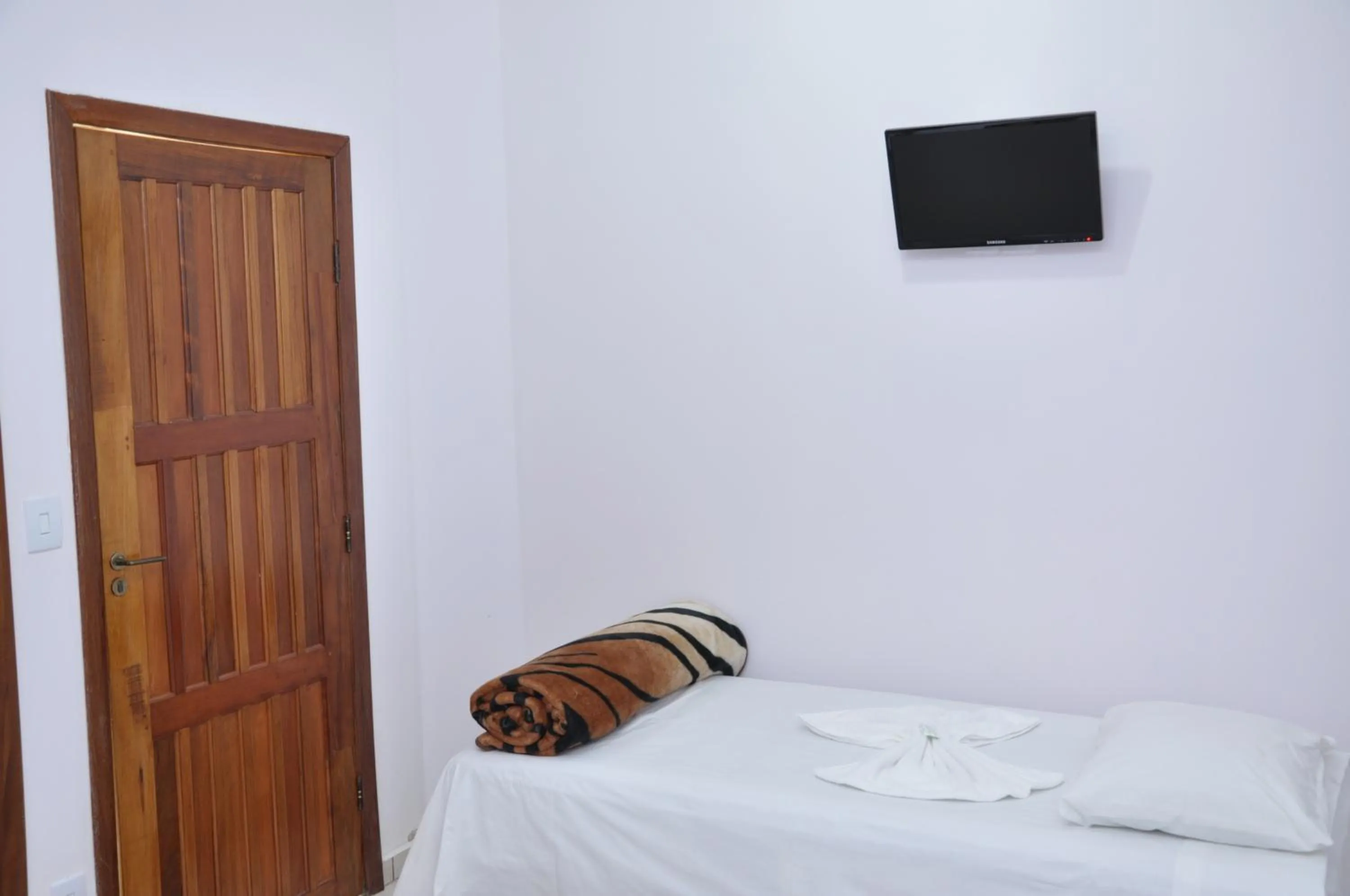Bedroom, Bed in Sanches Hotel