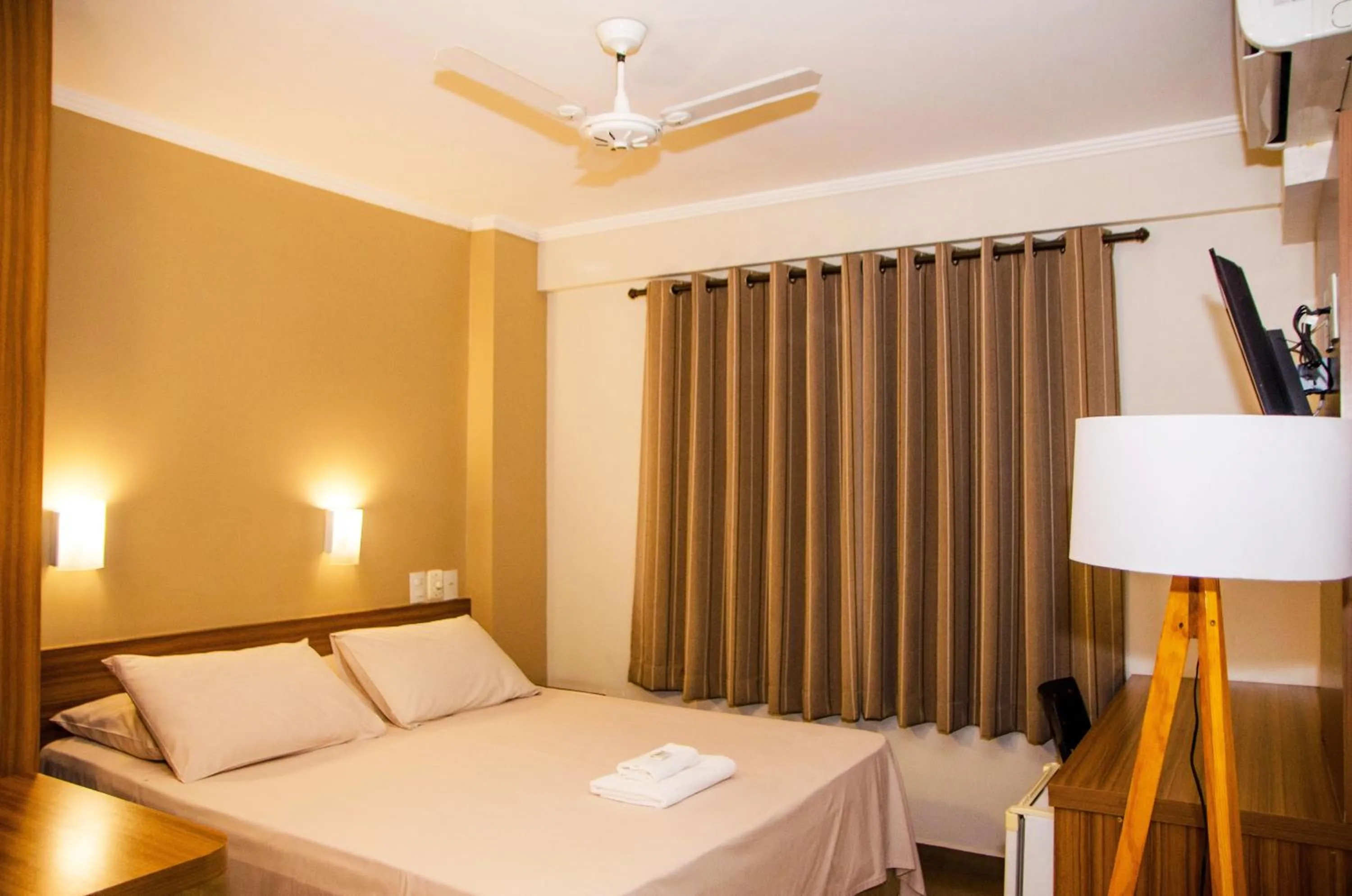 Bed in Hotel Zé Maria