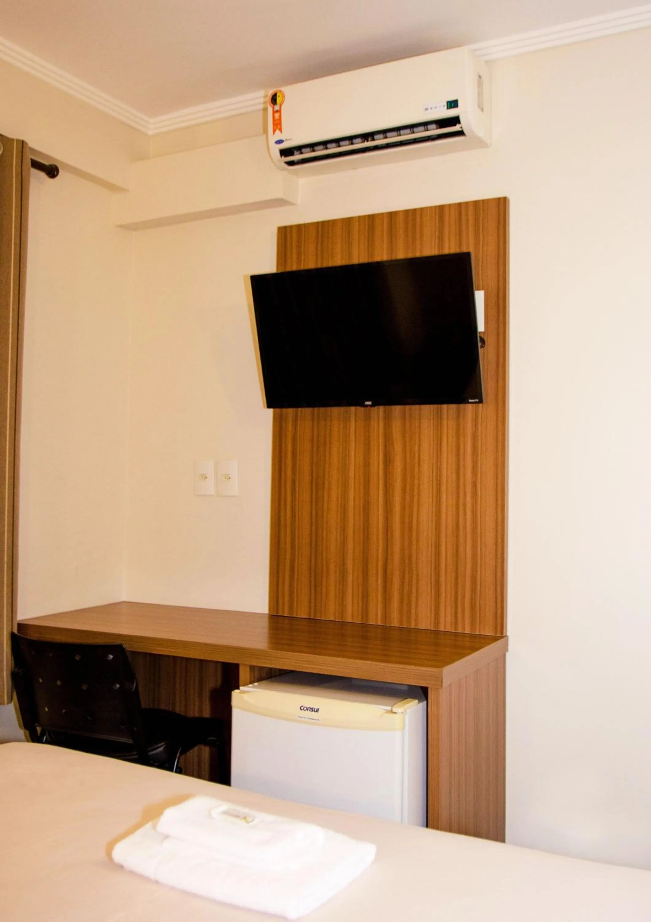 TV and multimedia in Hotel Zé Maria