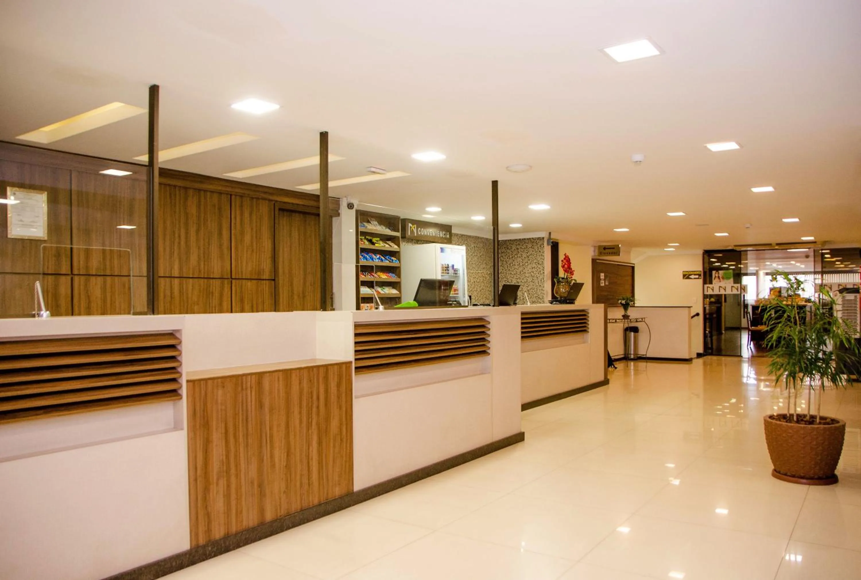 Communal lounge/ TV room in Hotel Zé Maria