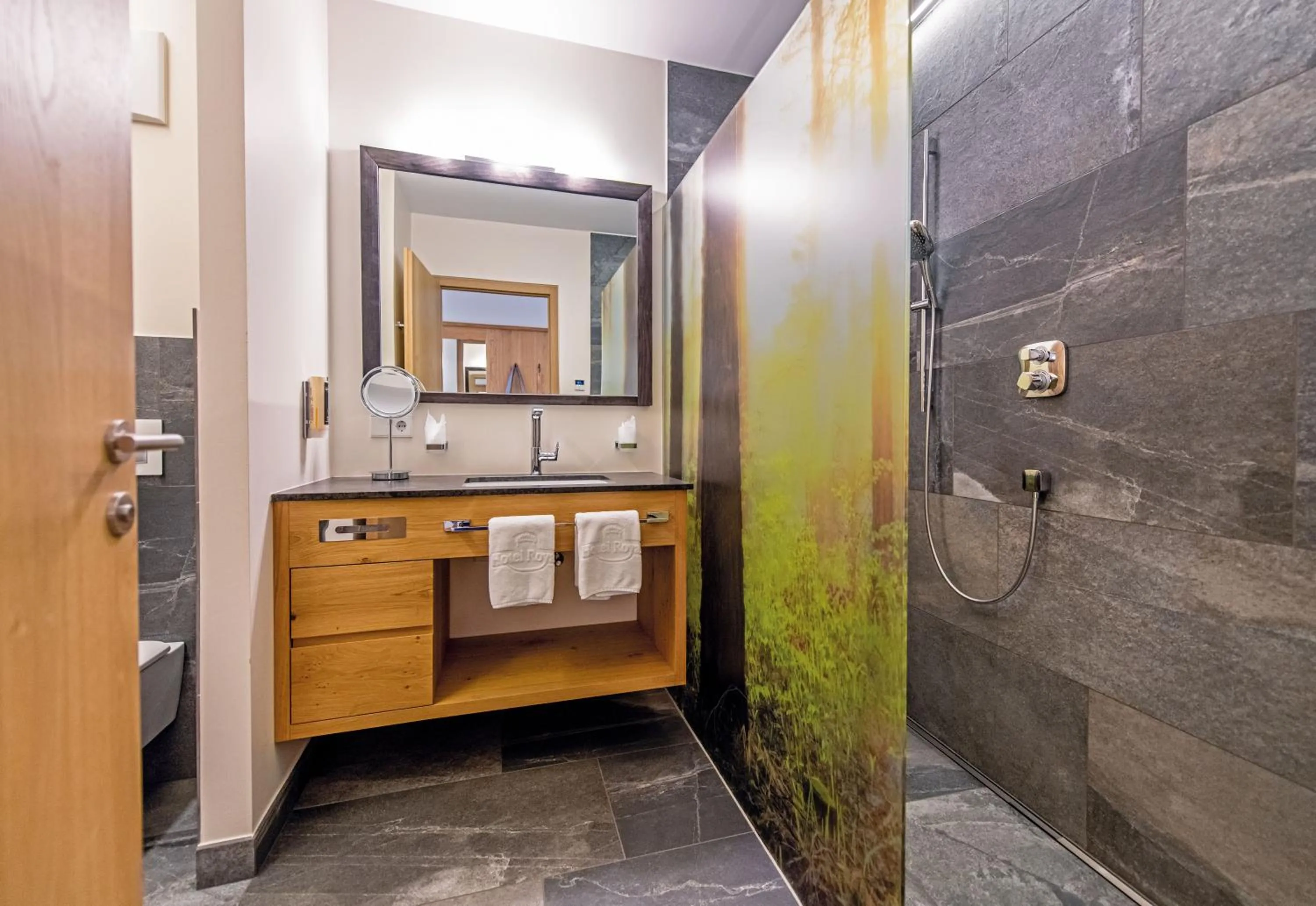 Bathroom in Hotel DAS ROYAL in Obereggen