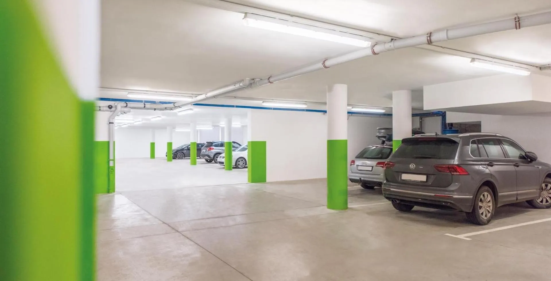 Parking in Hotel DAS ROYAL in Obereggen