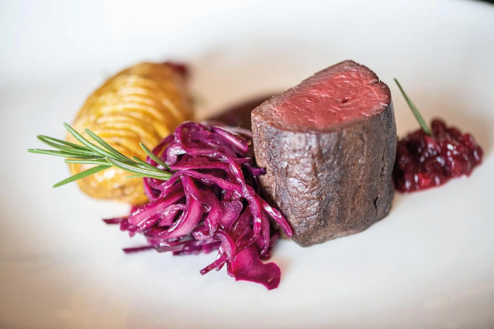 Food and drinks in Hotel DAS ROYAL in Obereggen