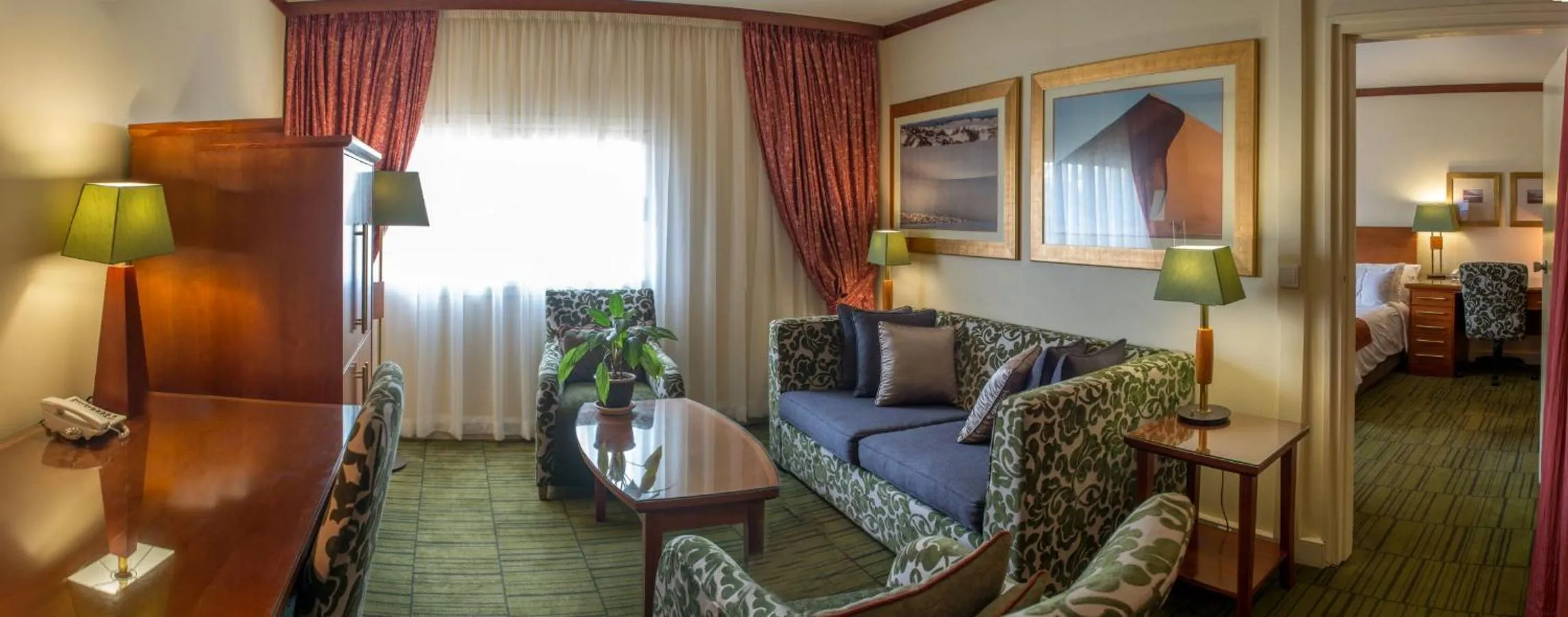 Lounge or bar in Peermont Walmont at the Grand Palm, Gaborone