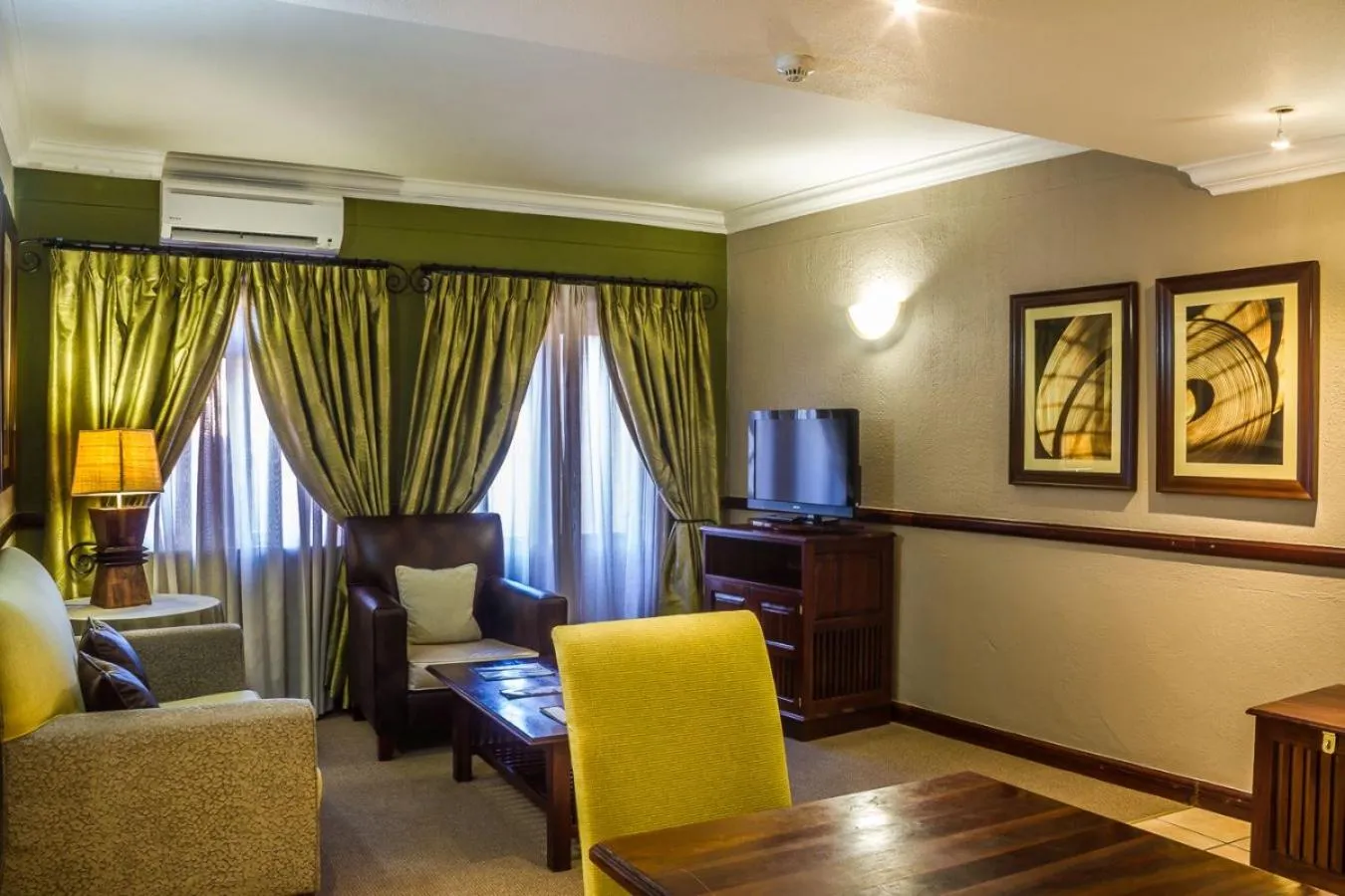 Living room in Peermont Mondior Hotel