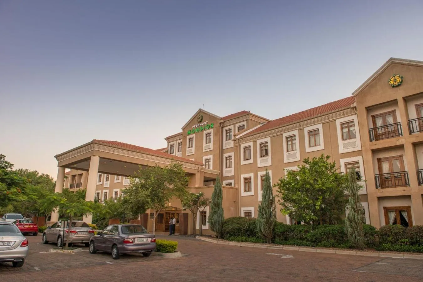 Facade/entrance in Peermont Mondior Hotel
