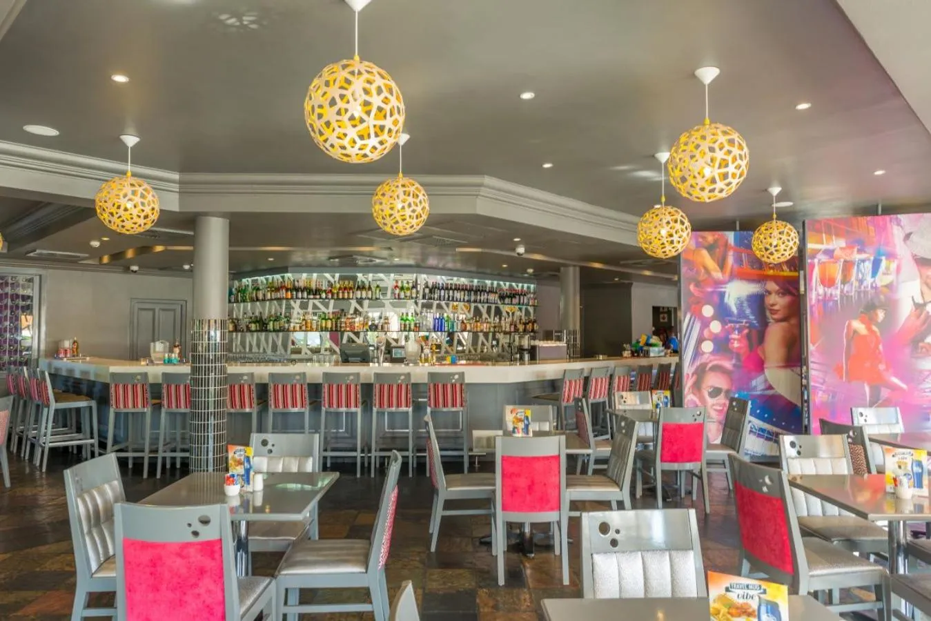 Restaurant/places to eat in Peermont Mondior Hotel