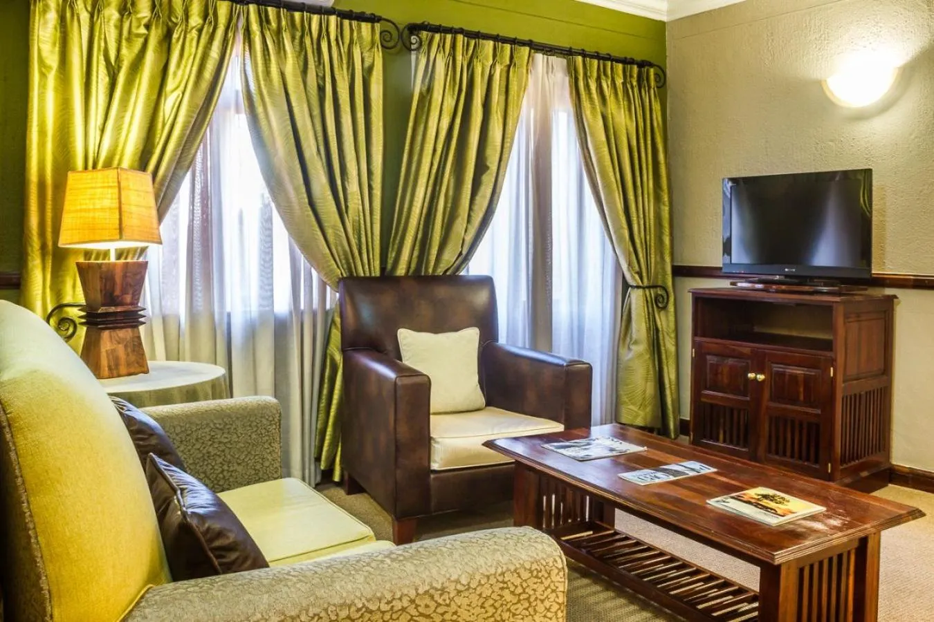 TV and multimedia in Peermont Mondior Hotel